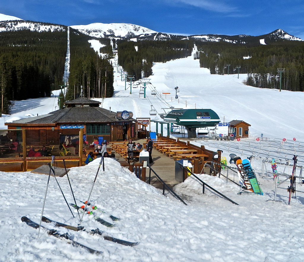 Apres Ski Lake Louise