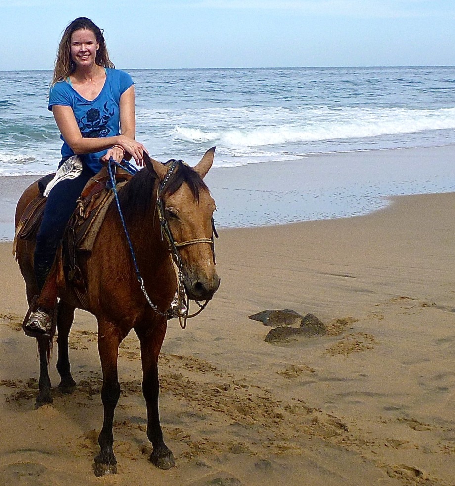 Playa Escondida horseback riding