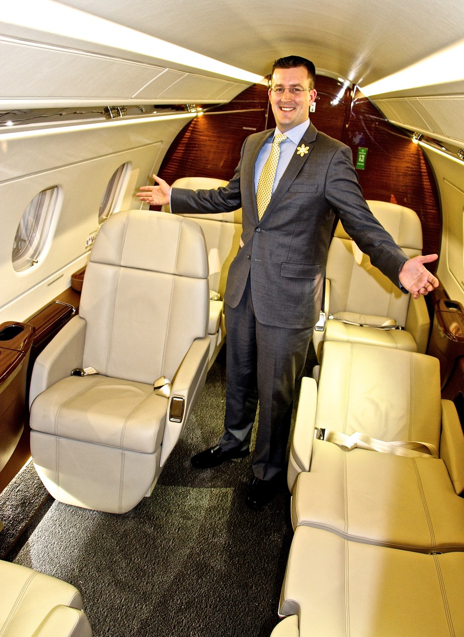 AirSprint Embraer Legacy 450